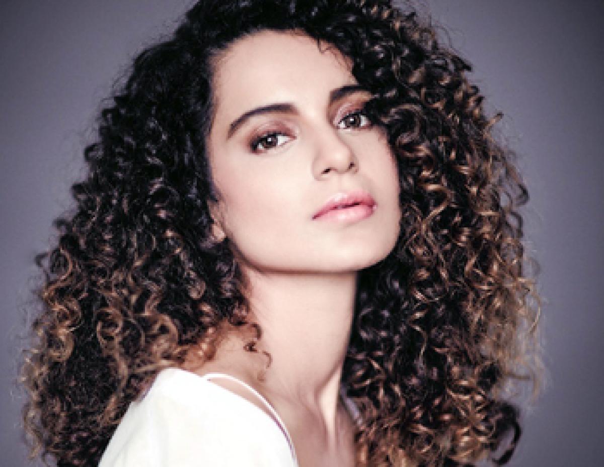 Kangana keeps mystery around Katti Batti alive